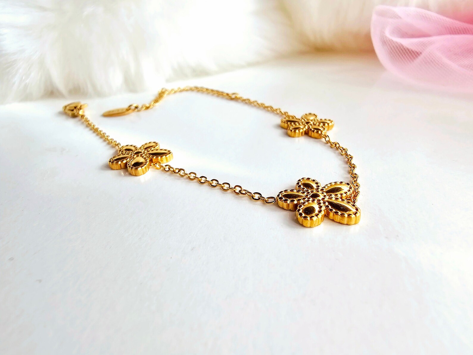 Tiny Floral Charm Bracelet